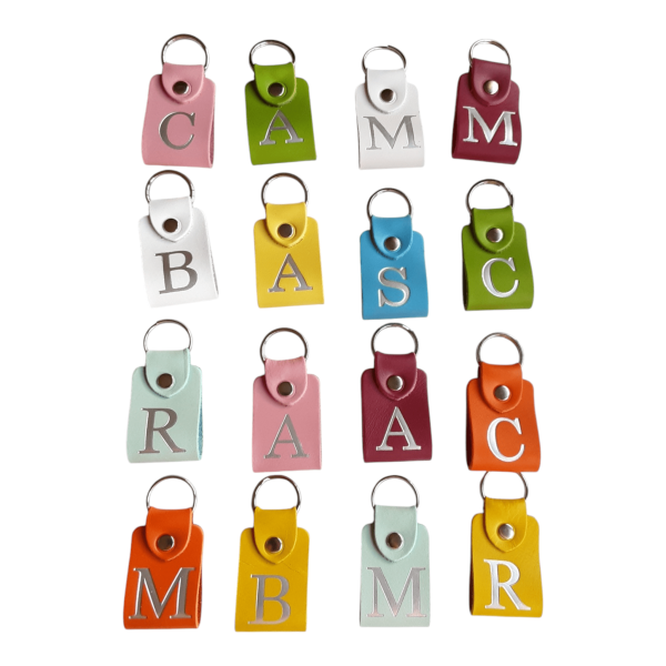 Llavero de colores personalizado con Inicial