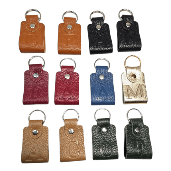 Llavero personalizado de piel de colores